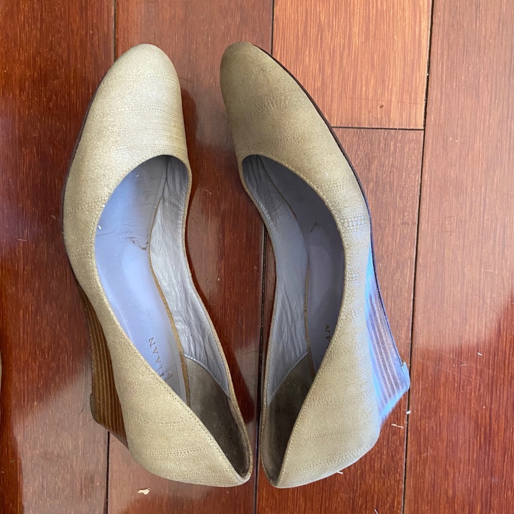Cole Haan beige leather wedge heels 6.5